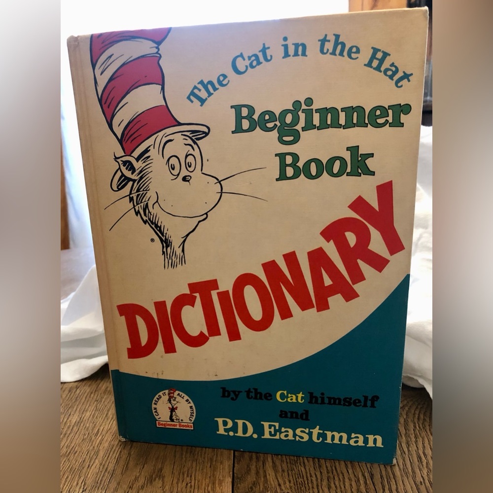 Dr. Seuss The Cat in The Hat Beginner Book Dictionary📕